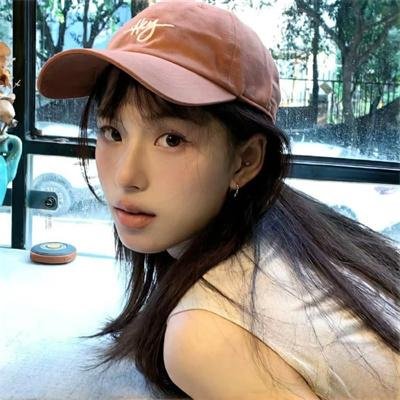 他的摩托车，她的岛